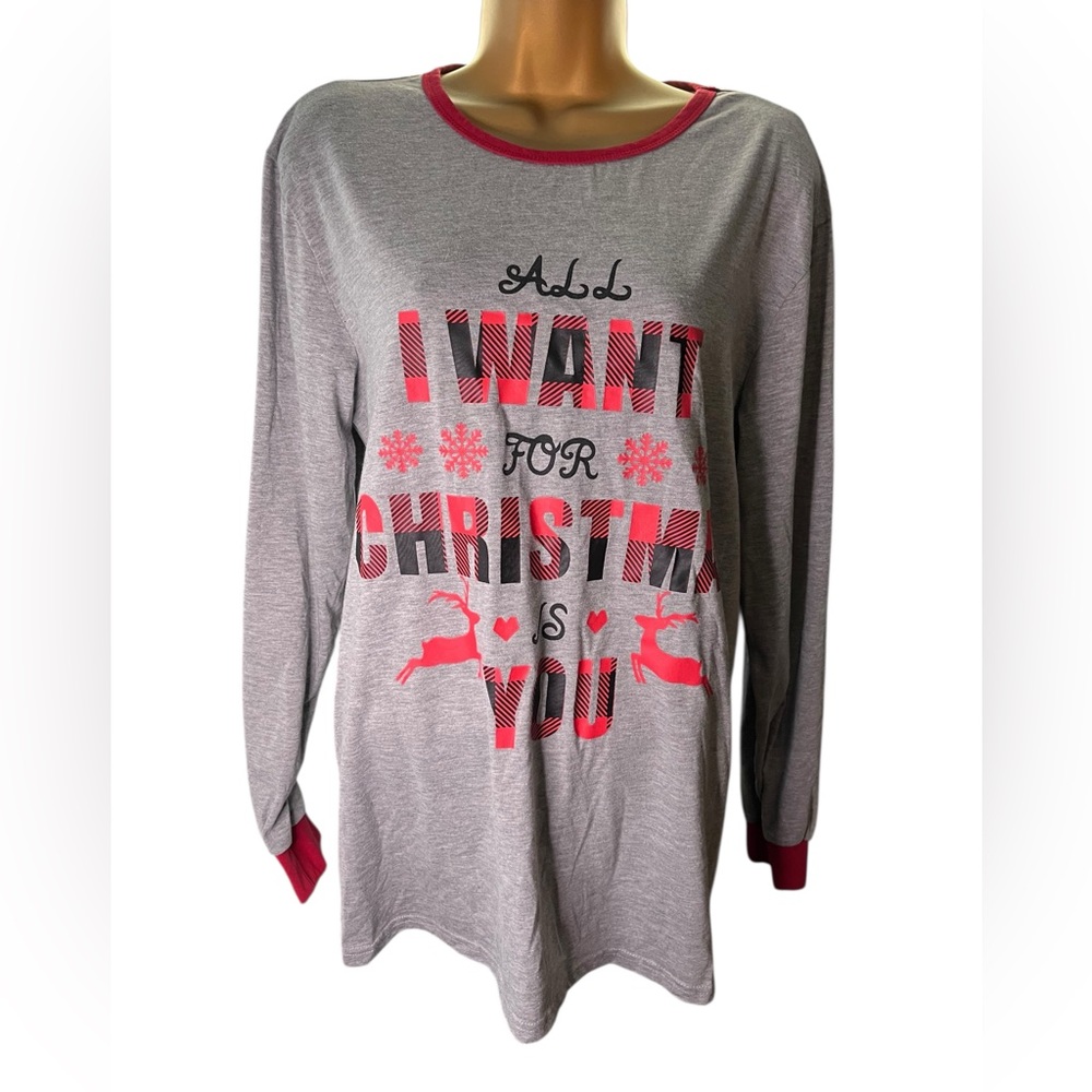 All I Want For Christmas Graphic Long Sleeve Tee Gray M